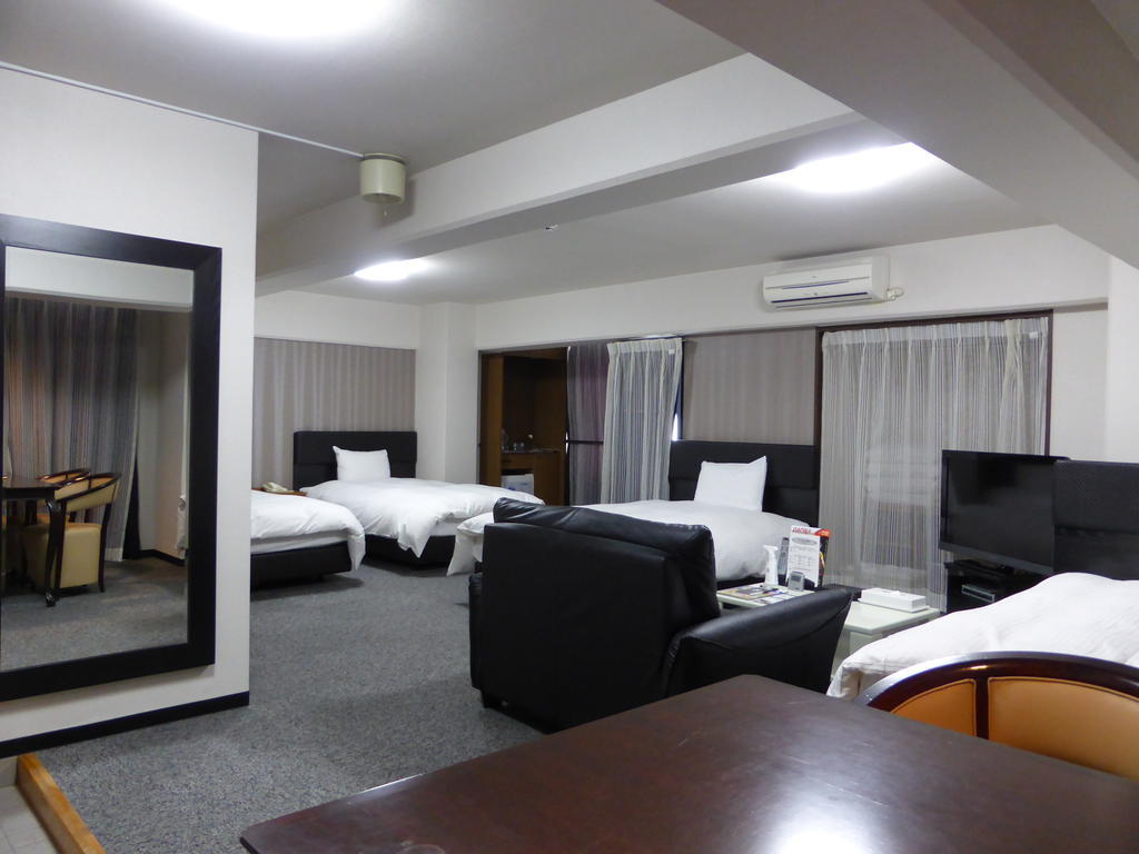 Green Rich Hotels Miyazaki Kamer foto