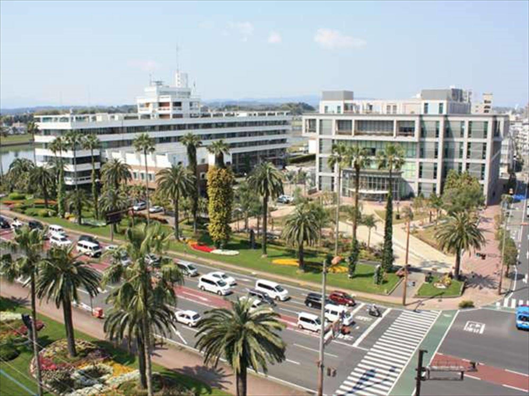 Green Rich Hotels Miyazaki Buitenkant foto