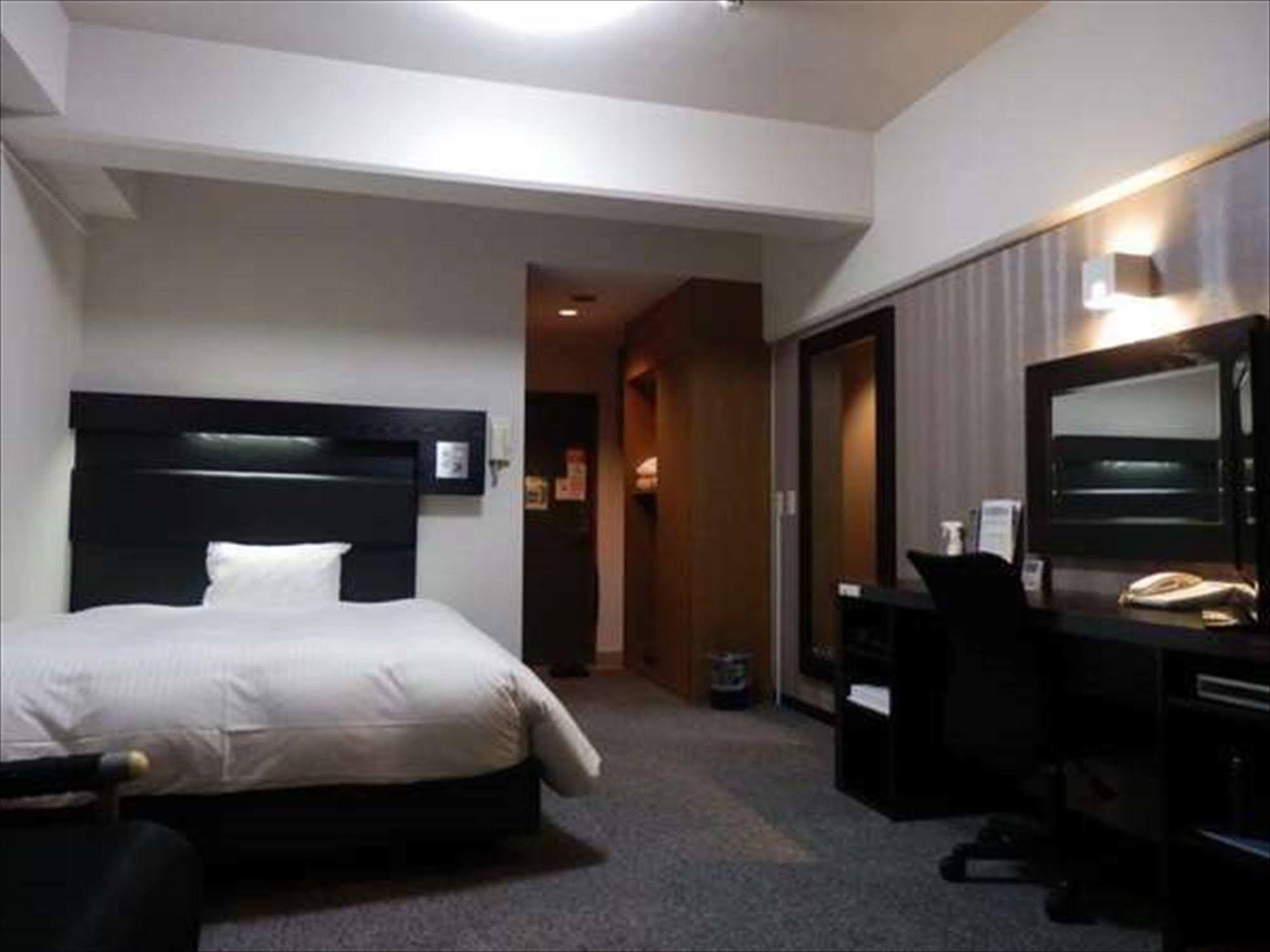 Green Rich Hotels Miyazaki Buitenkant foto